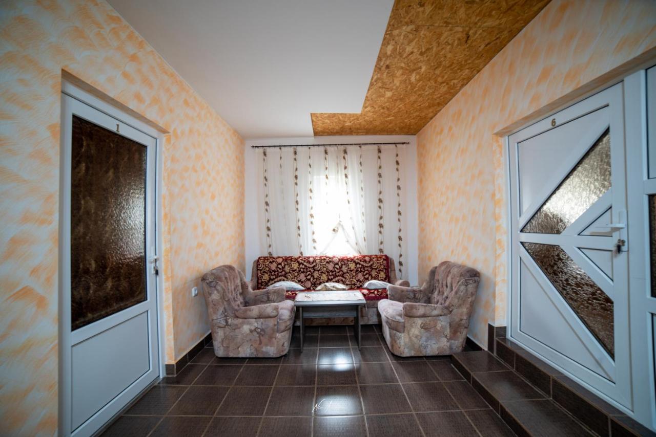 Casa Cosmina Arieseni Villa ภายนอก รูปภาพ